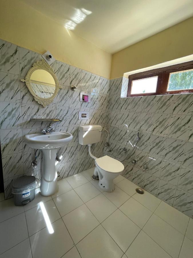 Hinjuma Guest House Leh Zewnętrze zdjęcie